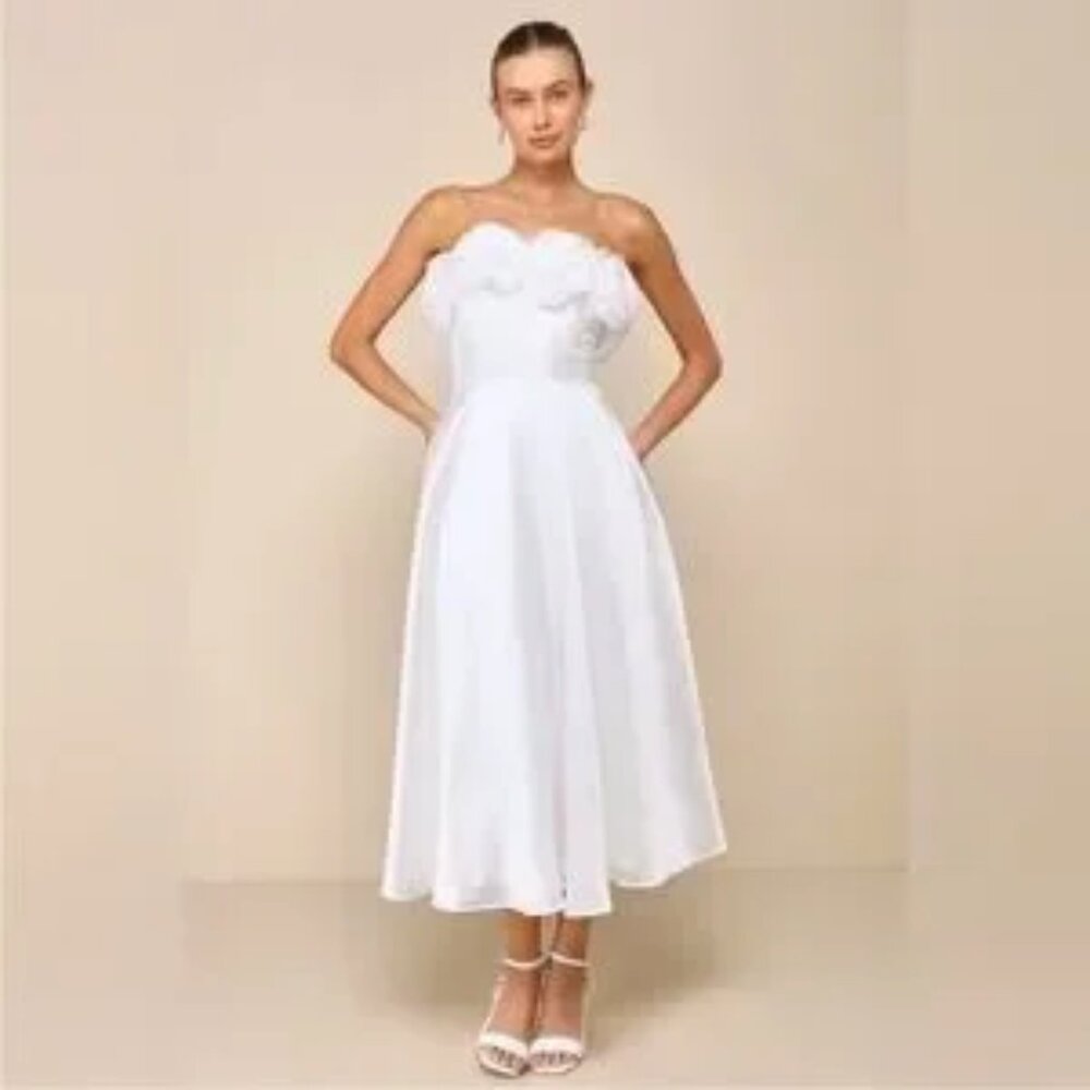 Lulus Idyllic Muse White Organza Rosette Strapless Midi Dress new with tags Sz M